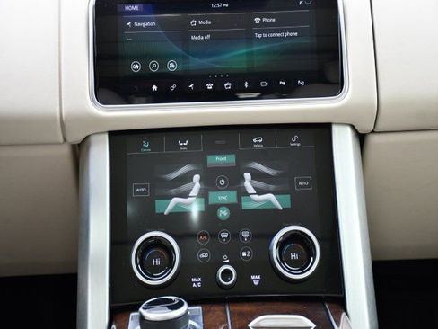 Used 2020 Land Rover Range Rover HSE image 29