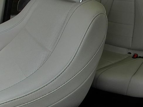 Used 2022 Mercedes-Benz GLE 350 4MATIC image 12
