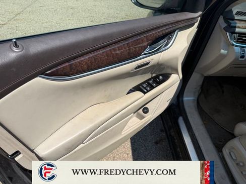 Used 2013 Cadillac XTS Luxury AWD/4WD image 11