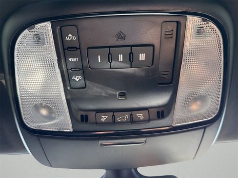 Used 2024 Dodge Durango R/T image 32