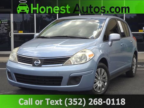 Used 2009 Nissan Versa 1.8 S FWD image 1