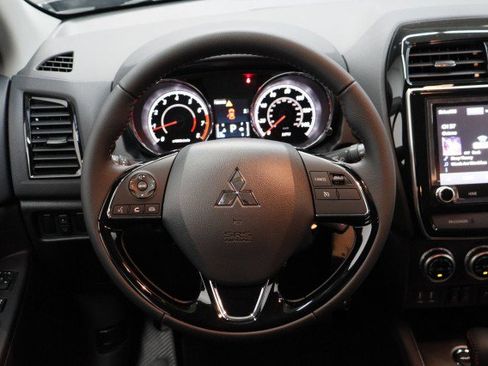 New 2026 Mitsubishi Outlander Sport LE AWD/4WD image 21