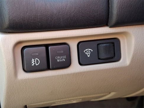 Used 2003 MAZDA MX-5 Miata image 25