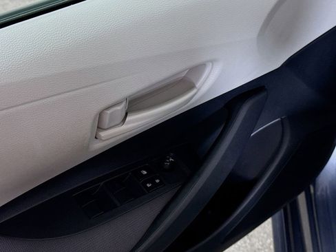 Used 2024 Toyota Corolla LE image 14