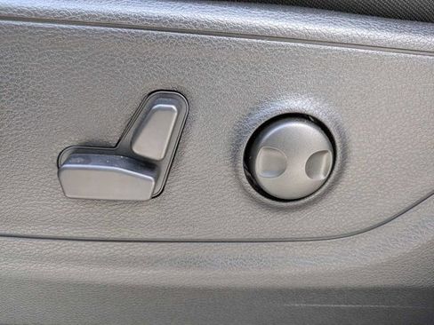 New 2026 RAM 1500 4x4 Crew Cab image 20