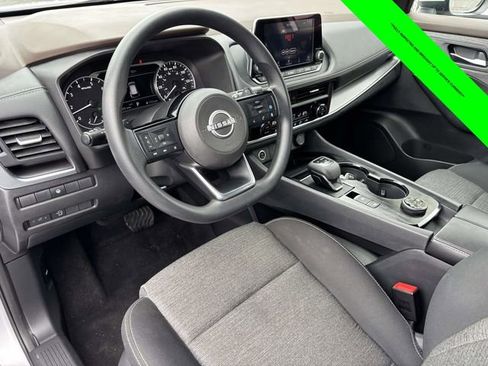 Used 2023 Nissan Rogue SV AWD/4WD image 8