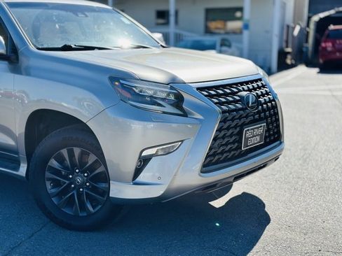 Used 2023 Lexus GX 460 Premium image 9