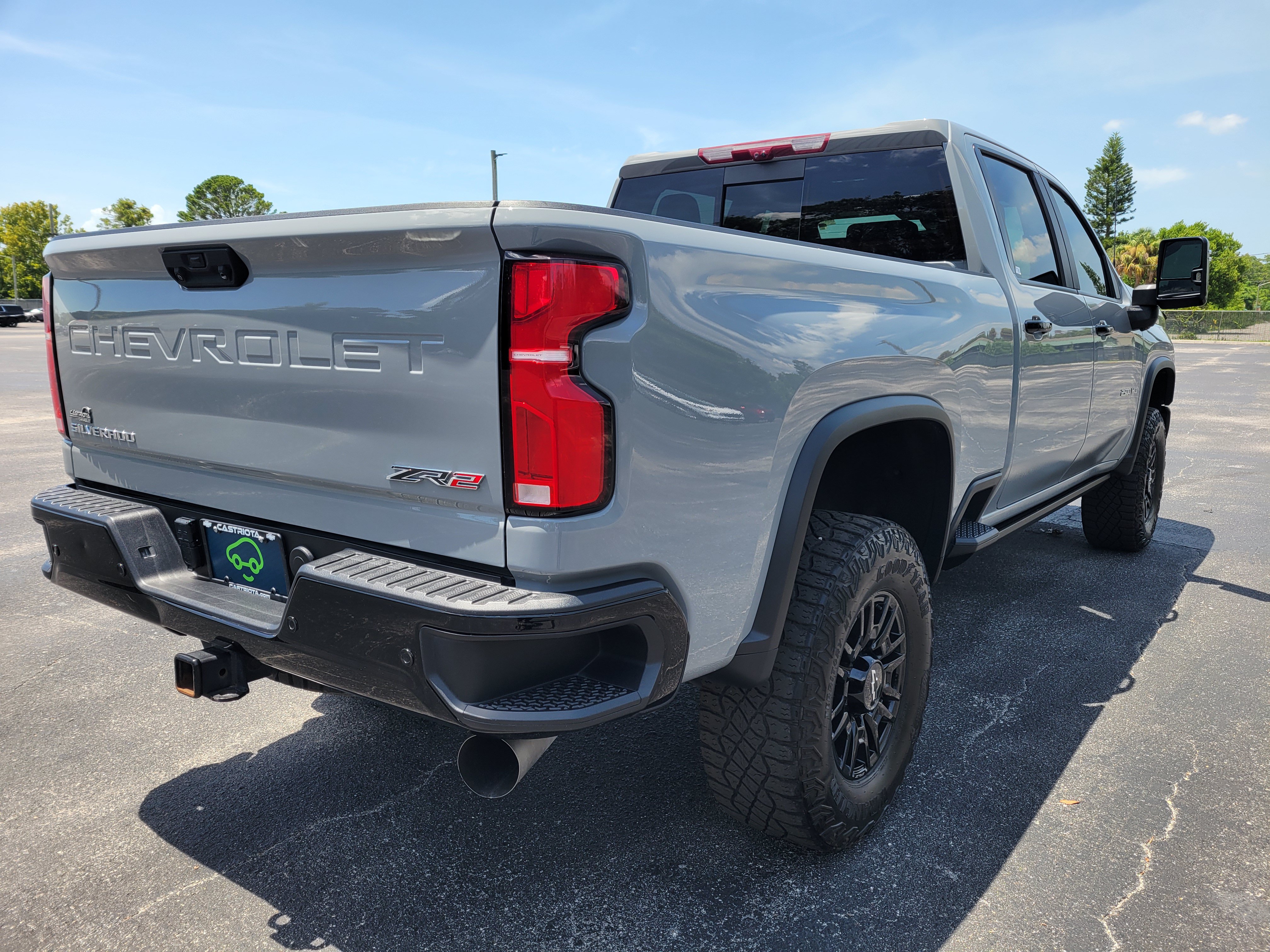 Certified 2025 Chevrolet Silverado 2500 ZR2 w/ Technology Package AWD/4WD image 5