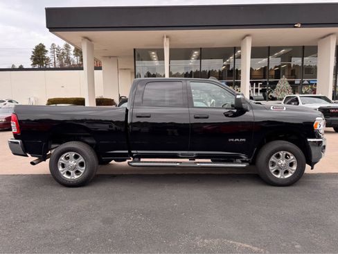Used 2024 RAM 2500 Big Horn w/ Bed Utility Group image 6