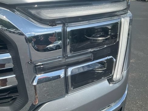 Certified 2025 Ford F150 Lariat w/ Equipment Group 501A Mid AWD/4WD image 9