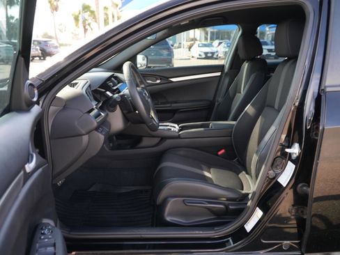 Used 2021 Honda Civic Sport image 16