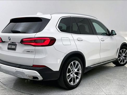 Used 2023 BMW X5 sDrive40i image 2