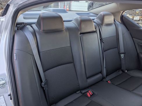 Used 2025 Nissan Altima 2.5 SR image 29