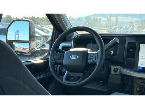 Used 2023 Ford F250 XLT w/ XLT Premium Package image 14