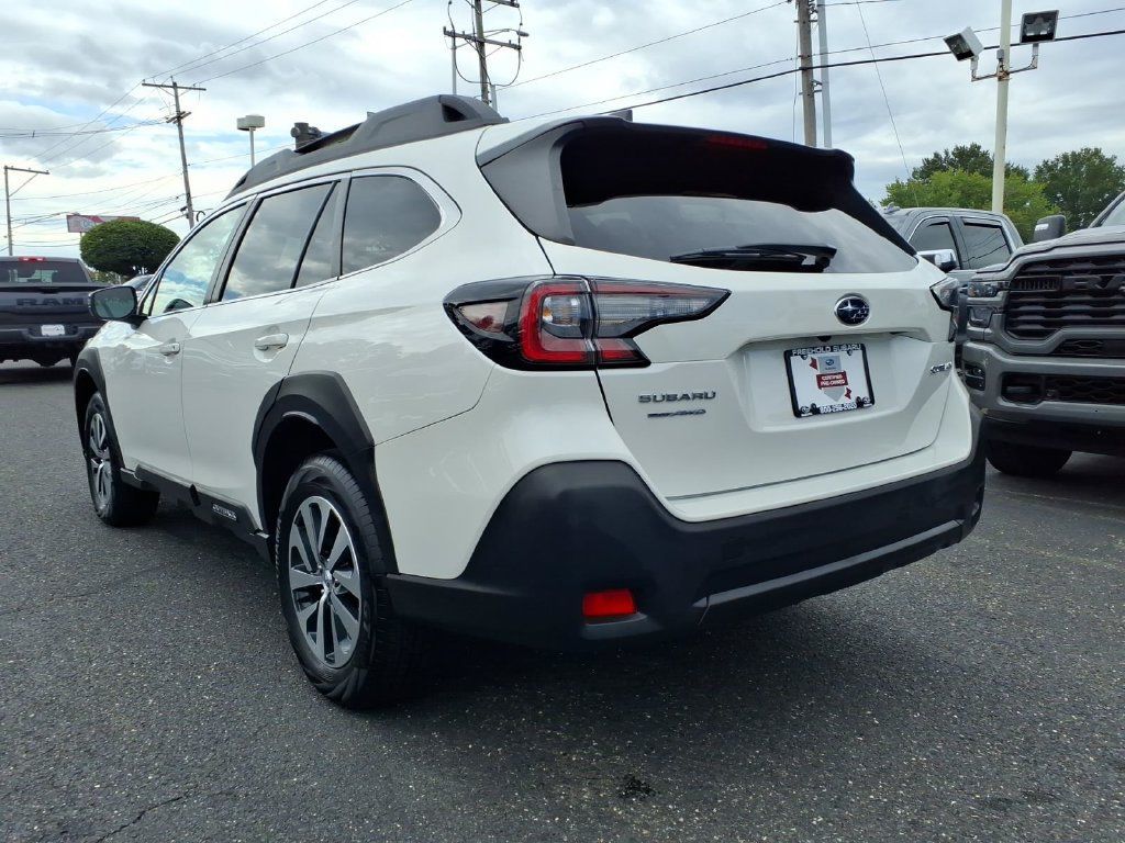 Certified 2024 Subaru Outback Premium AWD/4WD image 21