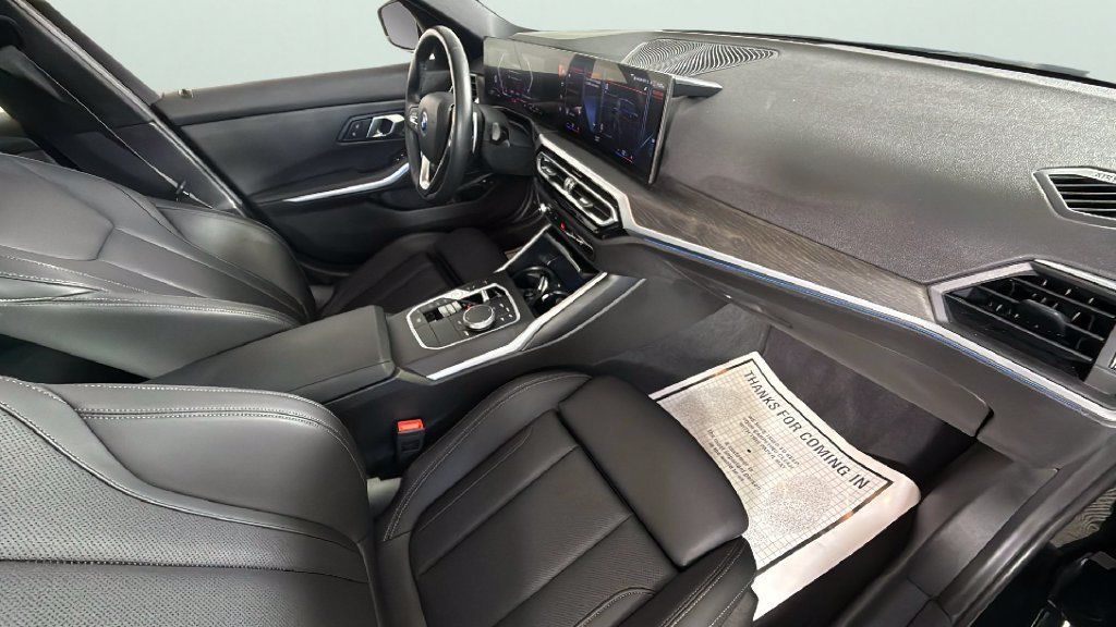Used 2024 BMW 330e xDrive AWD/4WD image 32