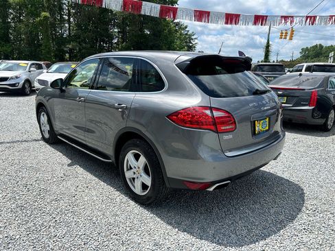 Used 2013 Porsche Cayenne image 4