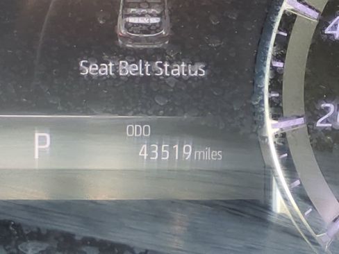 Used 2023 Toyota Highlander XLE FWD image 27