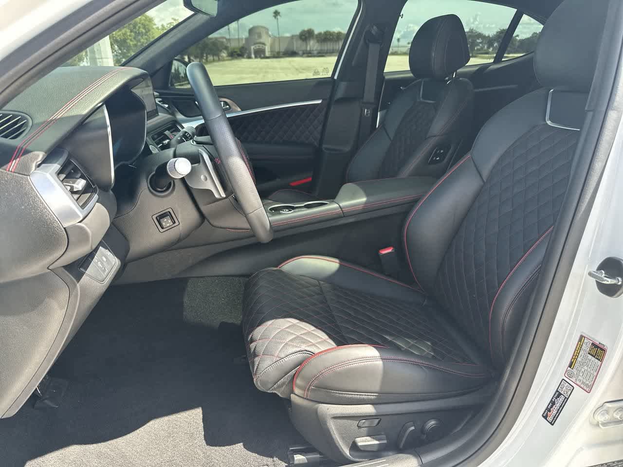 Used 2025 Genesis G70 3.3T Advanced w/ Sport Prestige Package RWD image 15