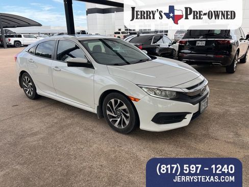 Used 2017 Honda Civic EX image 2
