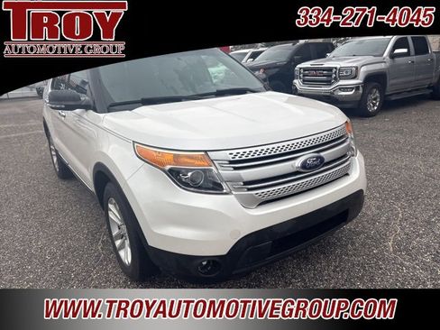 Used 2013 Ford Explorer XLT image 7