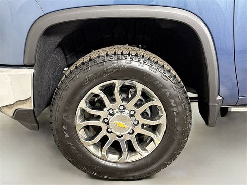 New 2026 Chevrolet Silverado 2500 LTZ w/ LTZ Premium Texas Edition image 19