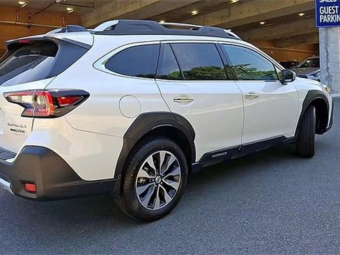 New 2025 Subaru Outback Touring XT w/ Popular Package #2 image 8
