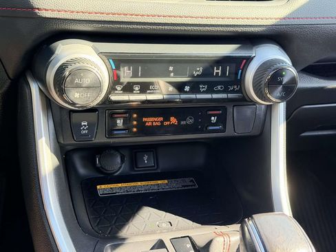 Certified 2021 Toyota RAV4 XSE w/ Premium Package image 5