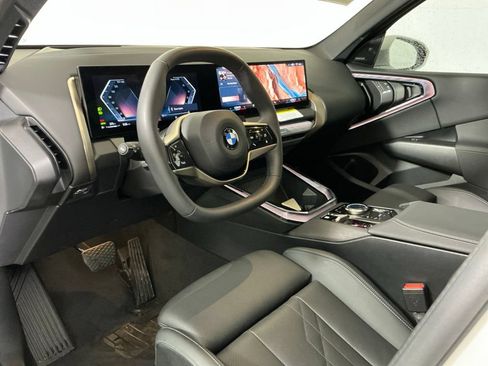 Certified 2025 BMW X3 xDrive30i w/ Premium Package AWD/4WD image 21