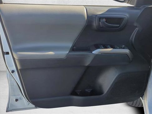 Certified 2023 Toyota Tacoma SR5 image 10