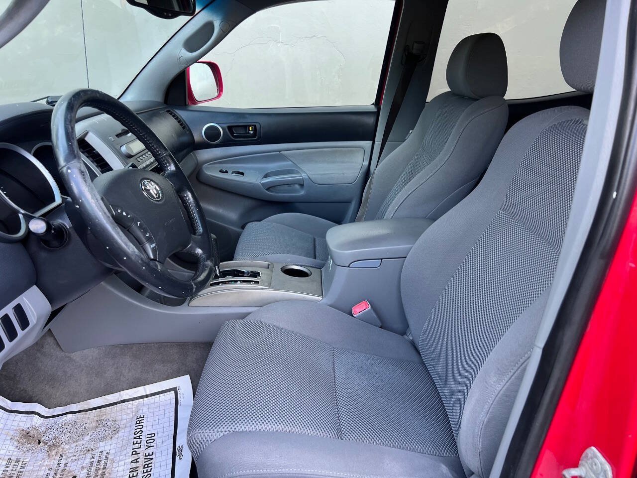 Used 2005 Toyota Tacoma PreRunner w/ TRD Sport Pkg #4 RWD image 8