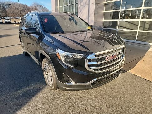 Used 2020 GMC Terrain SLT image 13