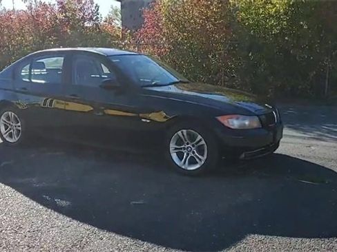 Used 2008 BMW 328i Sedan image 2