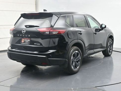Certified 2024 Nissan Rogue SV w/ SV Premium Package AWD/4WD image 18