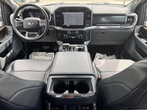 Used 2023 Ford F150 Lariat image 11