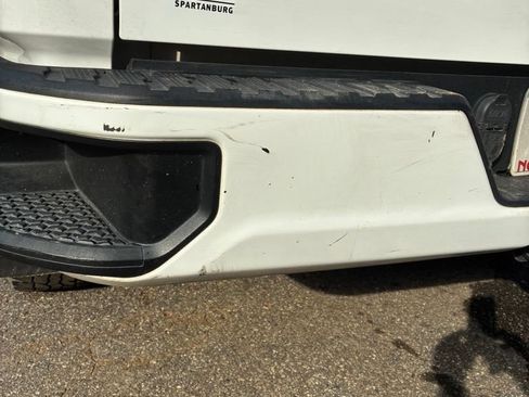Used 2022 Chevrolet Silverado 1500 Custom AWD/4WD image 6