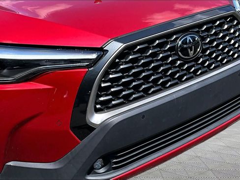 Certified 2023 Toyota Corolla Cross XLE FWD image 30
