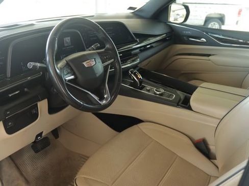 Certified 2022 Cadillac Escalade ESV Premium Luxury image 7