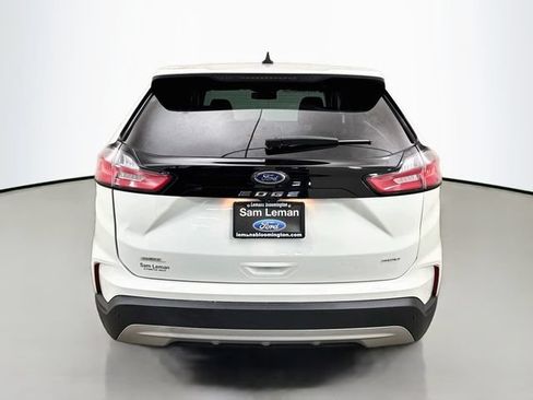 Certified 2024 Ford Edge SEL w/ Convenience Package AWD/4WD image 6