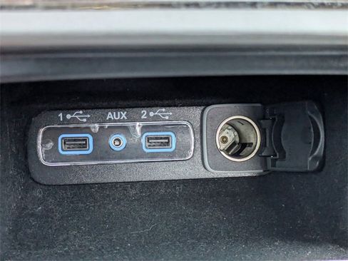 Used 2021 Jeep Grand Cherokee Laredo X image 26