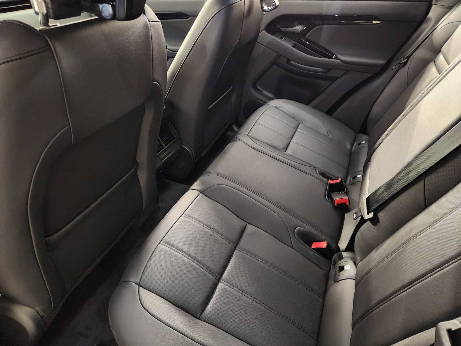 New 2026 Land Rover Range Rover Evoque S AWD/4WD image 29
