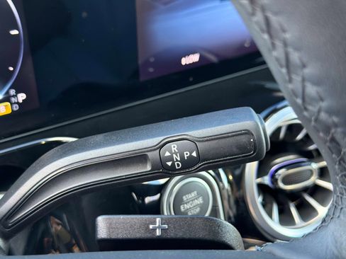 Used 2025 Mercedes-Benz GLA 250 4MATIC image 45