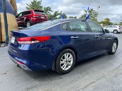 Used 2016 Kia Optima LX w/ LX Convenience Package image 6