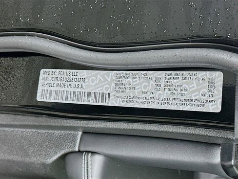 New 2025 Jeep Grand Cherokee Laredo X w/ Luxury Tech Group I image 19