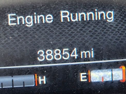 Used 2023 Jeep Renegade Trailhawk image 25