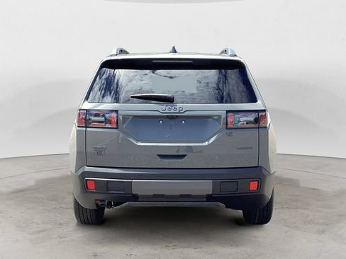New 2026 Jeep Cherokee Laredo AWD/4WD image 5