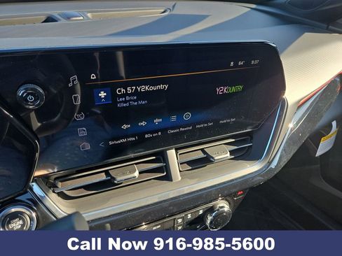 New 2026 Chevrolet Trax RS w/ Sunroof Package image 17