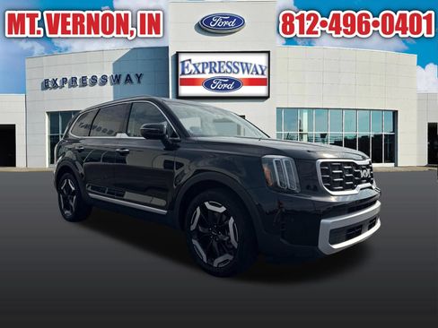 Used 2025 Kia Telluride S FWD image 12