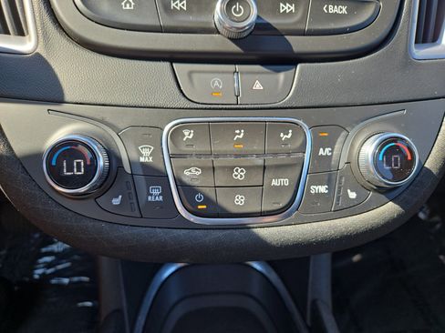 Used 2023 Chevrolet Malibu LT image 20