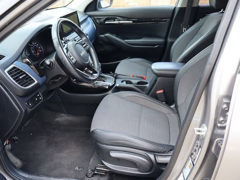 Used 2022 Kia Seltos S FWD image 14